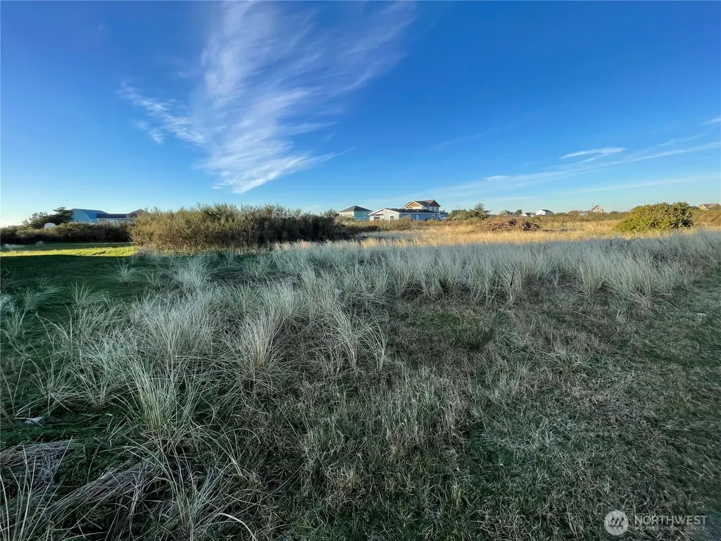 1471 Trade Wind Avenue SW Ocean Shores WA 98569