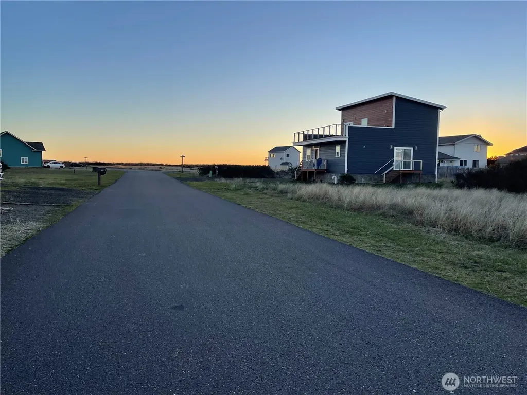 1471 Trade Wind Avenue SW Ocean Shores WA 98569