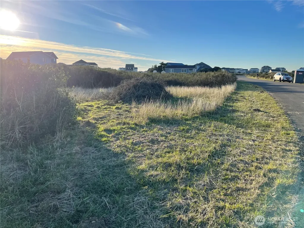 1471 Trade Wind Avenue SW Ocean Shores WA 98569