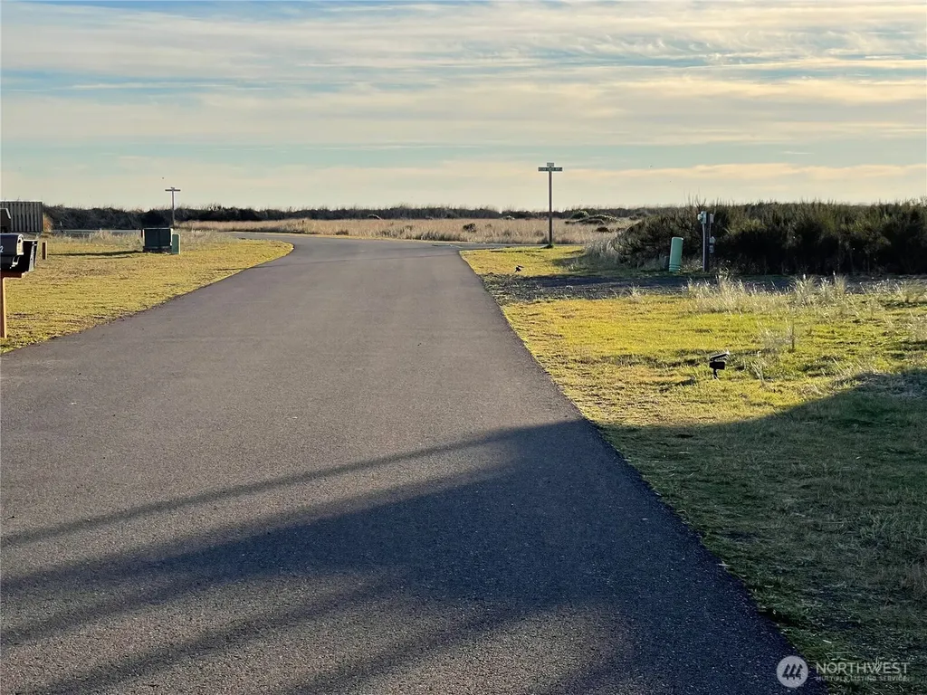 1471 Trade Wind Avenue SW Ocean Shores WA 98569