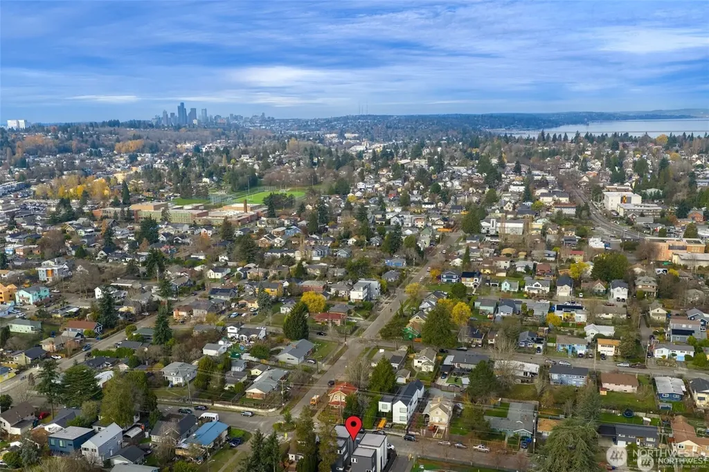 4409 S Holly Street Seattle WA 98118