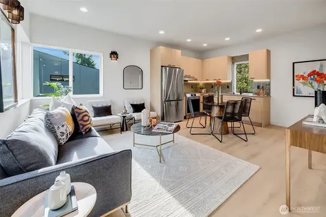 4409 S Holly Street Seattle WA 98118