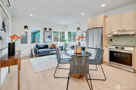 4409 S Holly Street Seattle WA 98118