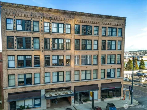 1120 Cliff Avenue Tacoma WA 98402