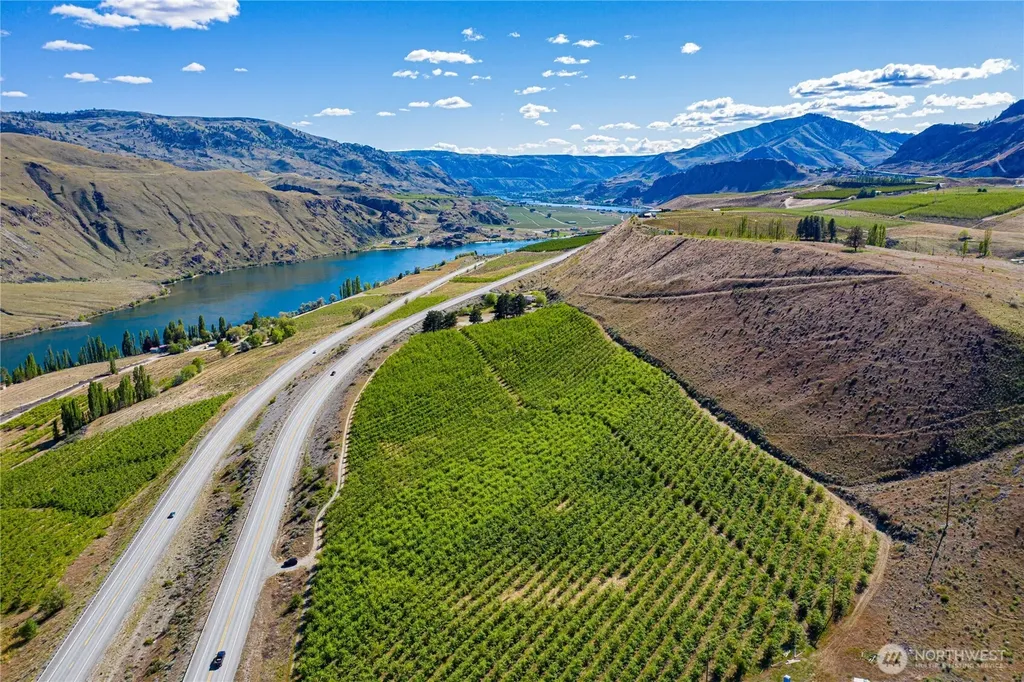 0 Us Hwy 97a Chelan WA 98816