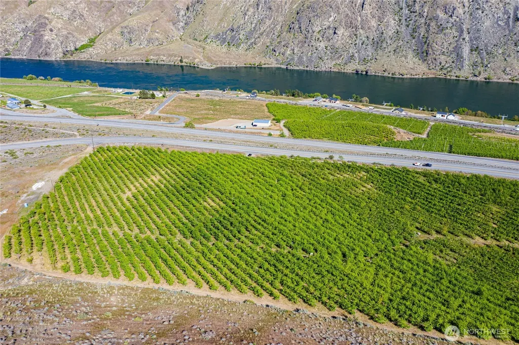 0 Us Hwy 97a Chelan WA 98816