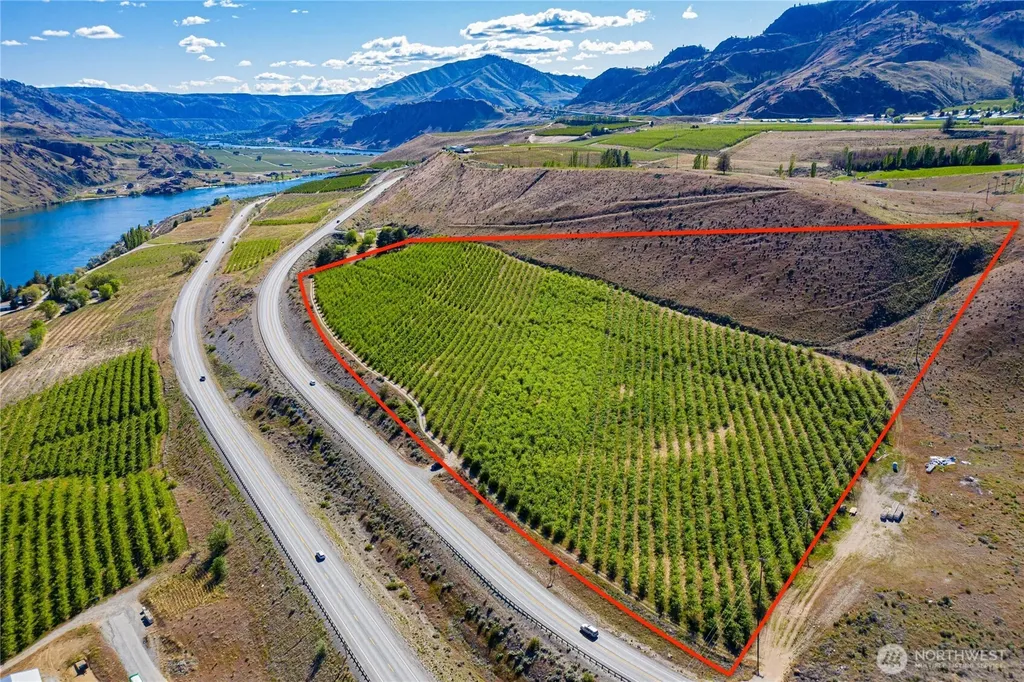 0 Us Hwy 97a Chelan WA 98816