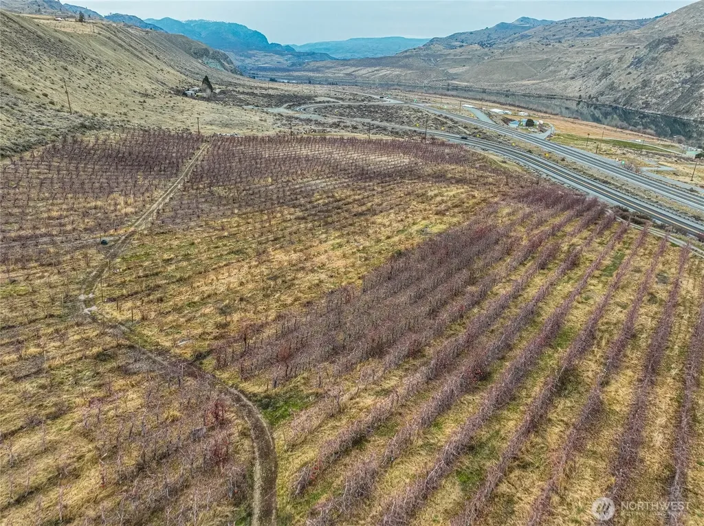 0 Us Hwy 97a Chelan WA 98816