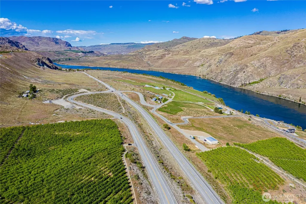 0 Us Hwy 97a Chelan WA 98816