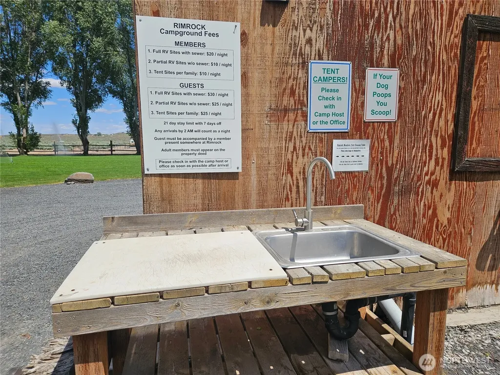 1 W Coyote Trail Ephrata WA 98823