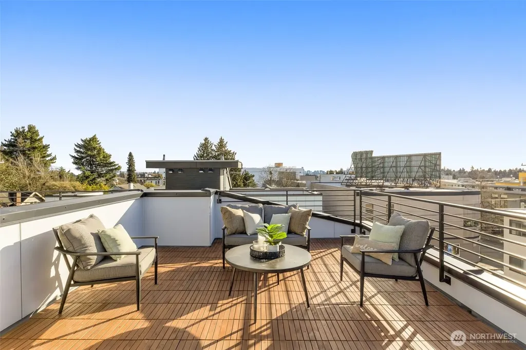 1014 NE 70th Street Seattle WA 98115