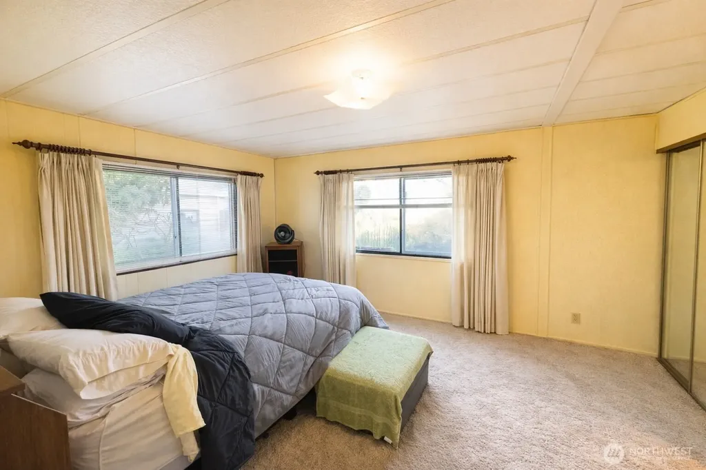 11436 SE 208th Street Kent WA 98031