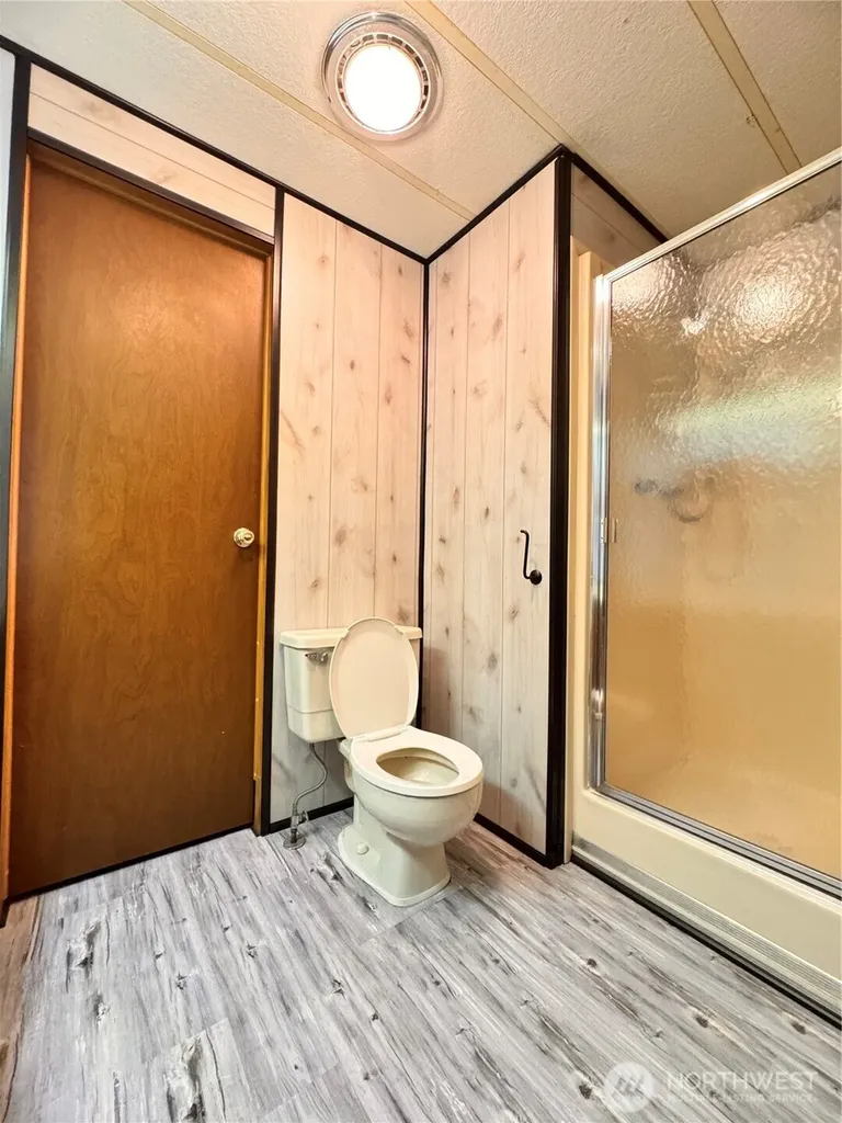 11436 SE 208th Street Kent WA 98031