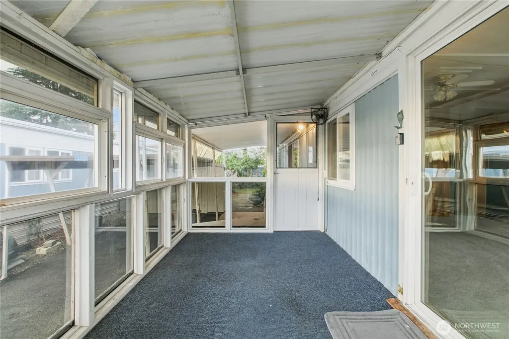 3230 Bow Lake Drive Seatac WA 98188