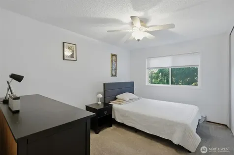 10457 Des Moines Memorial Drive S Seattle WA 98168