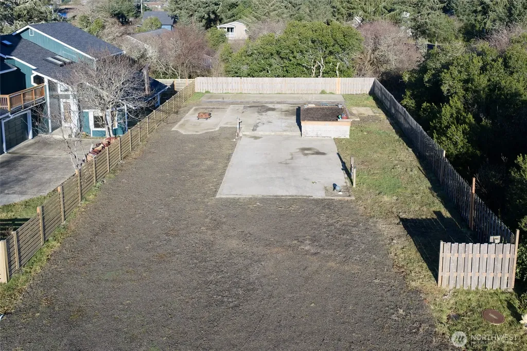 834 Whale Court SW Ocean Shores WA 98569