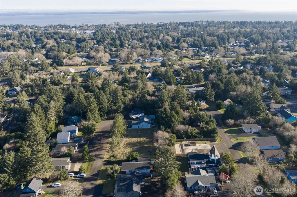 834 Whale Court SW Ocean Shores WA 98569
