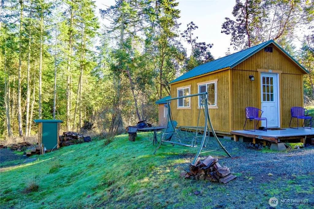 995 Kirner Road Sequim WA 98382