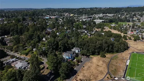 4616 44th Avenue S Seattle WA 98118
