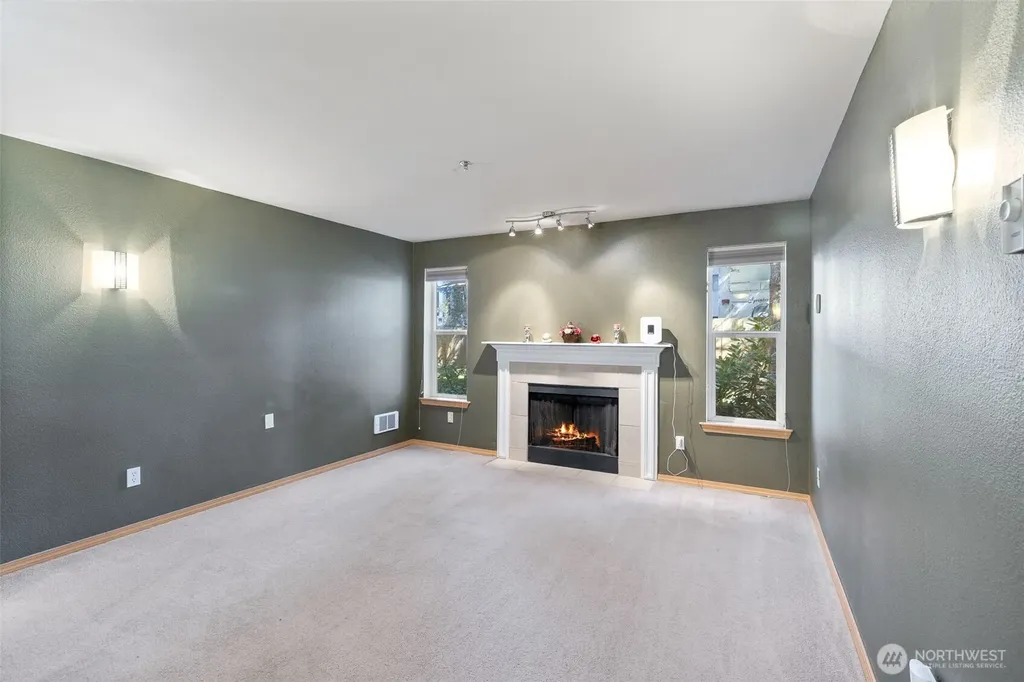 11527 Highway 99 Everett WA 98204