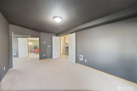 11527 Highway 99 Everett WA 98204
