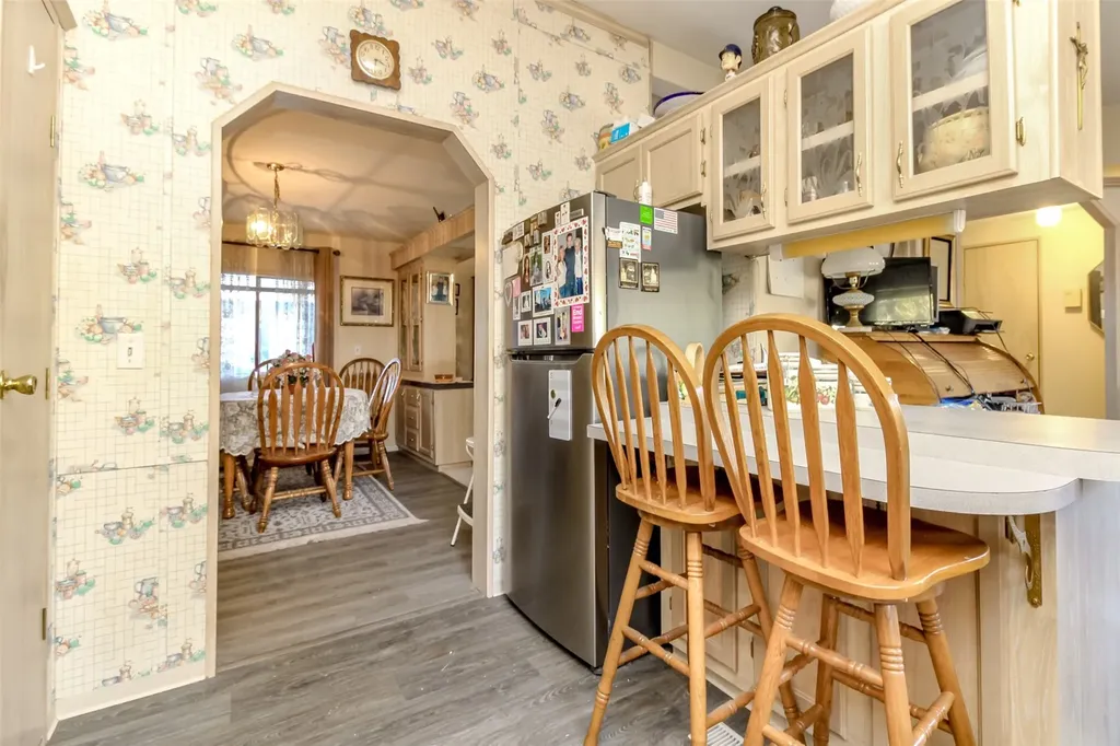 2611 S 288th Street Federal Way WA 98003