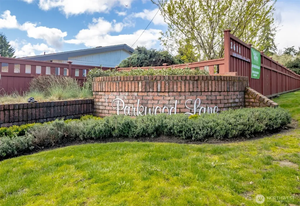 2611 S 288th Street Federal Way WA 98003