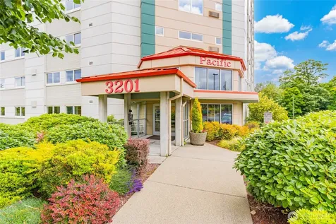 3201 Pacific Avenue Tacoma WA 98418