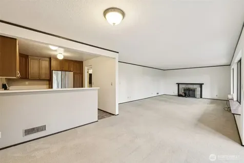 17918 23rd Lane NE Shoreline WA 98155