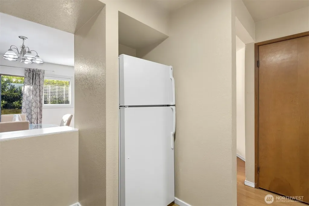3024 NE 143rd Street Seattle WA 98125