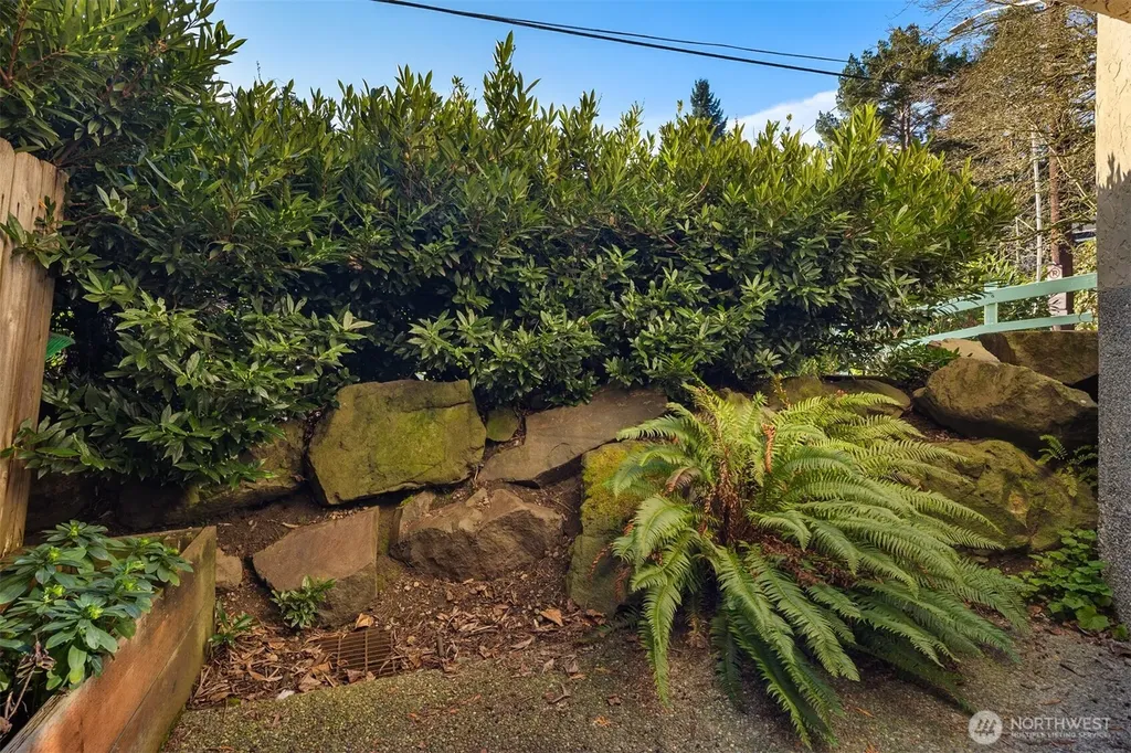 3024 NE 143rd Street Seattle WA 98125