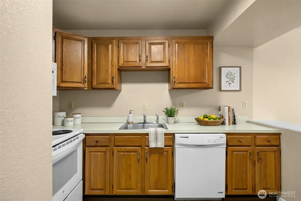 3024 NE 143rd Street Seattle WA 98125