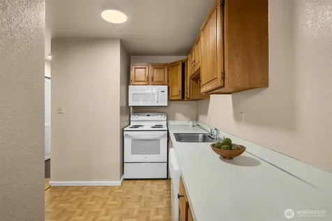 3024 NE 143rd Street Seattle WA 98125