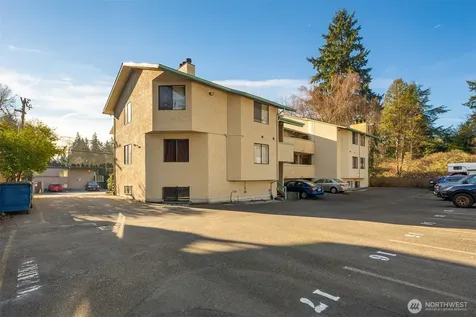 3024 NE 143rd Street Seattle WA 98125