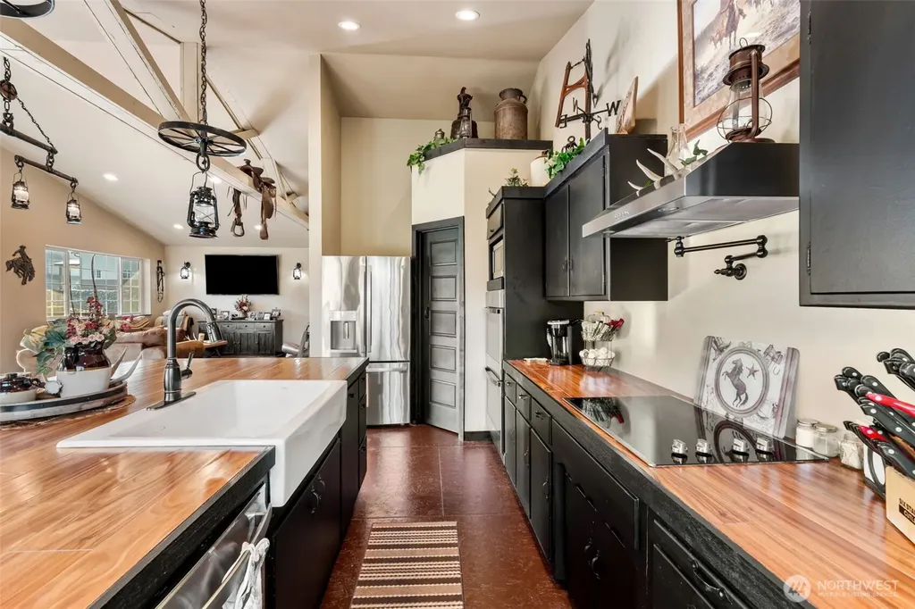 120 Gold Creek Place Chehalis WA 98532