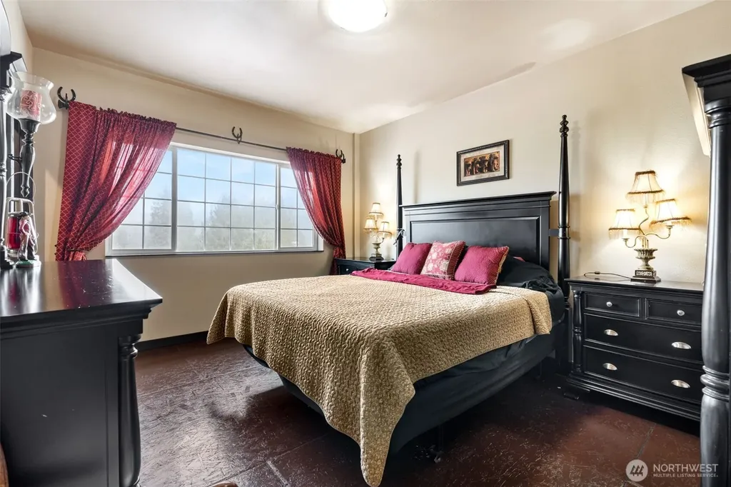 120 Gold Creek Place Chehalis WA 98532