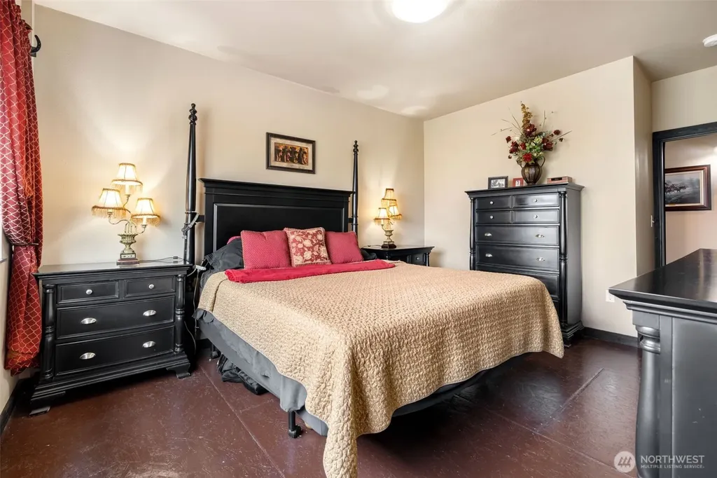 120 Gold Creek Place Chehalis WA 98532