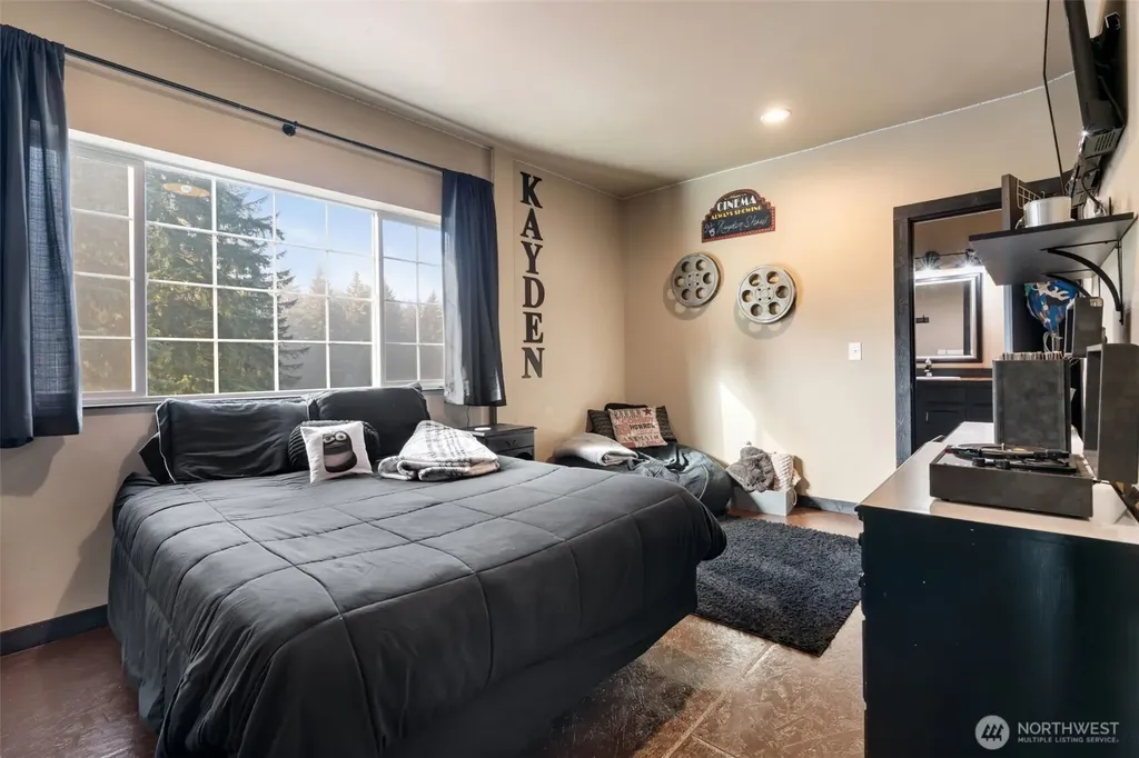 120 Gold Creek Place Chehalis WA 98532