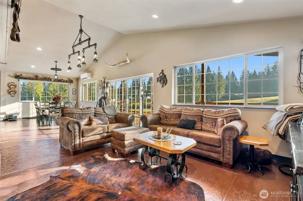 120 Gold Creek Place Chehalis WA 98532