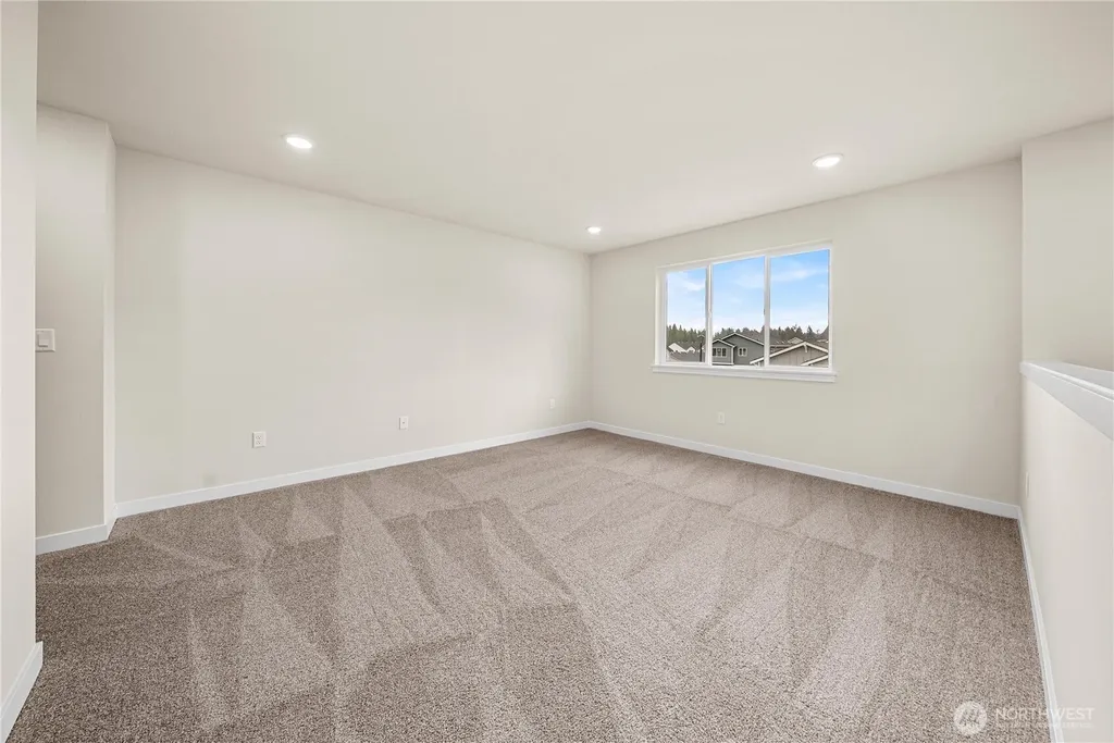 5990 Thornhill Avenue SW Port Orchard WA 98367