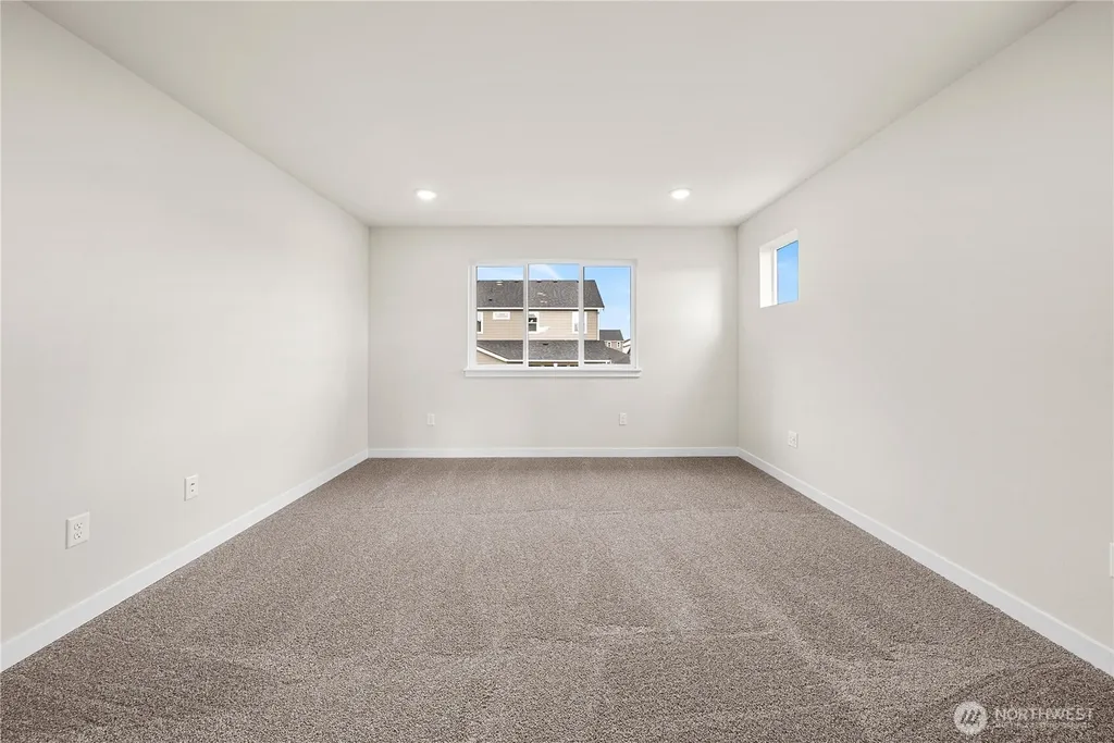 5990 Thornhill Avenue SW Port Orchard WA 98367