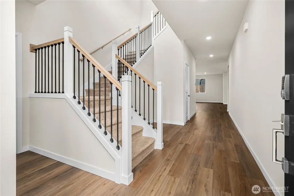 5990 Thornhill Avenue SW Port Orchard WA 98367