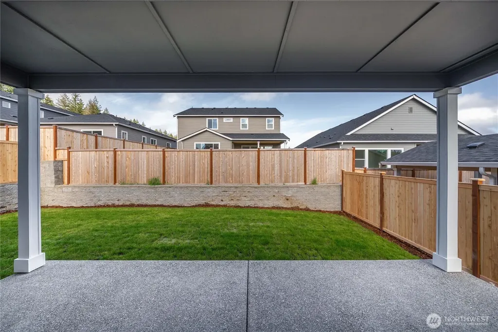 5990 Thornhill Avenue SW Port Orchard WA 98367