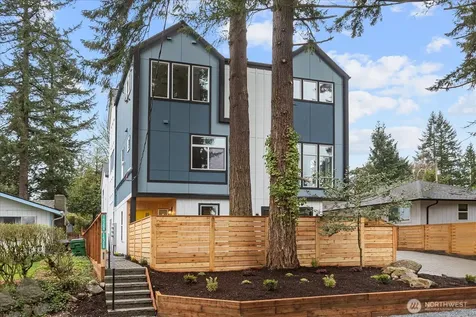 14308 Roslyn Place N Seattle WA 98133
