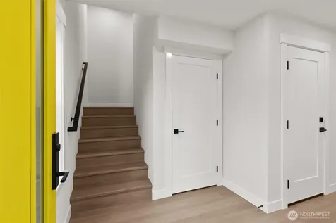 14308 Roslyn Place N Seattle WA 98133