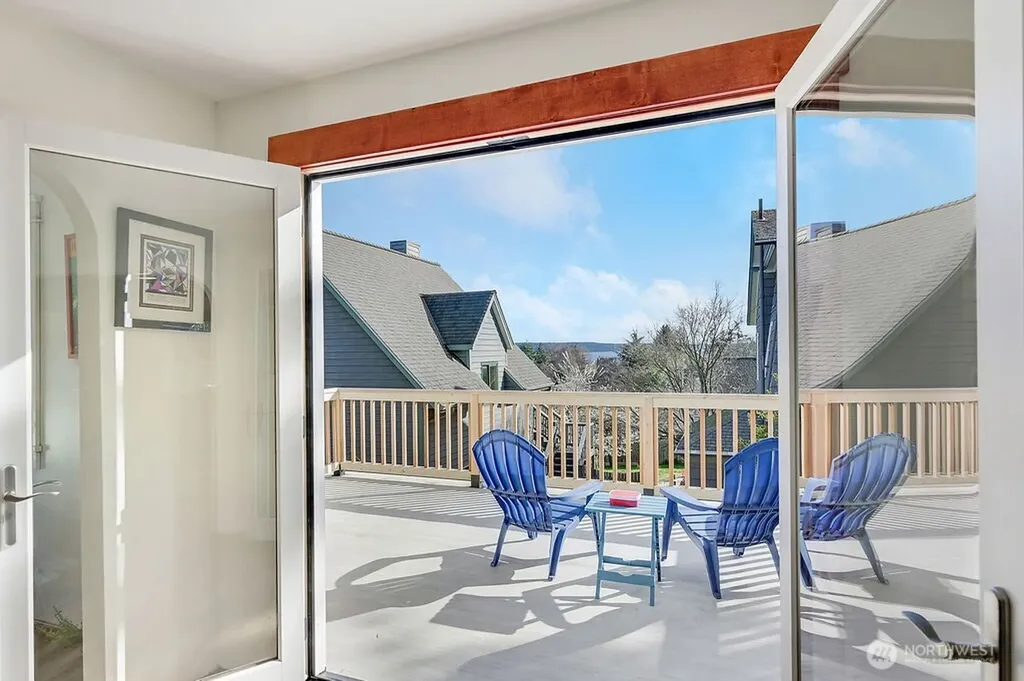 1106 Madison Street Port Townsend WA 98368