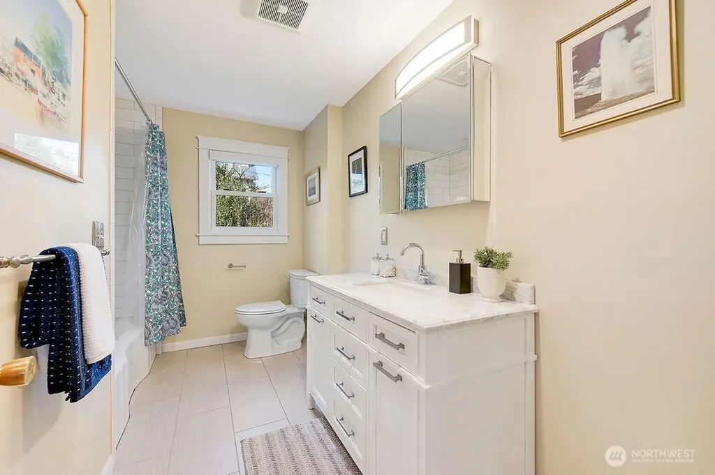 1106 Madison Street Port Townsend WA 98368