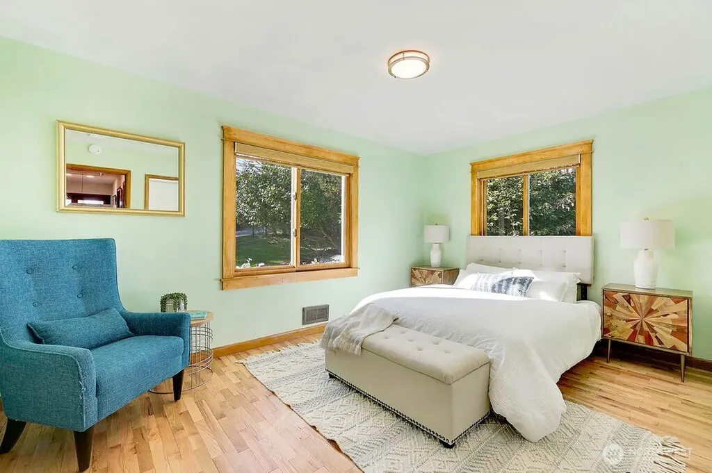 1106 Madison Street Port Townsend WA 98368