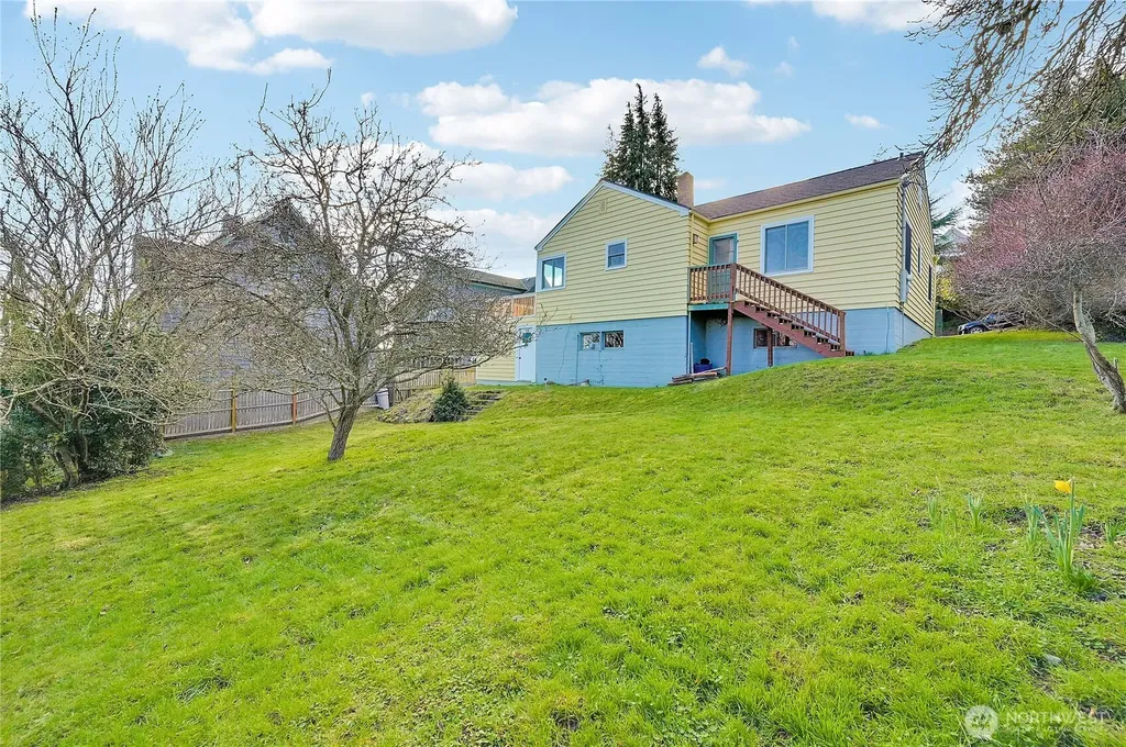 1106 Madison Street Port Townsend WA 98368
