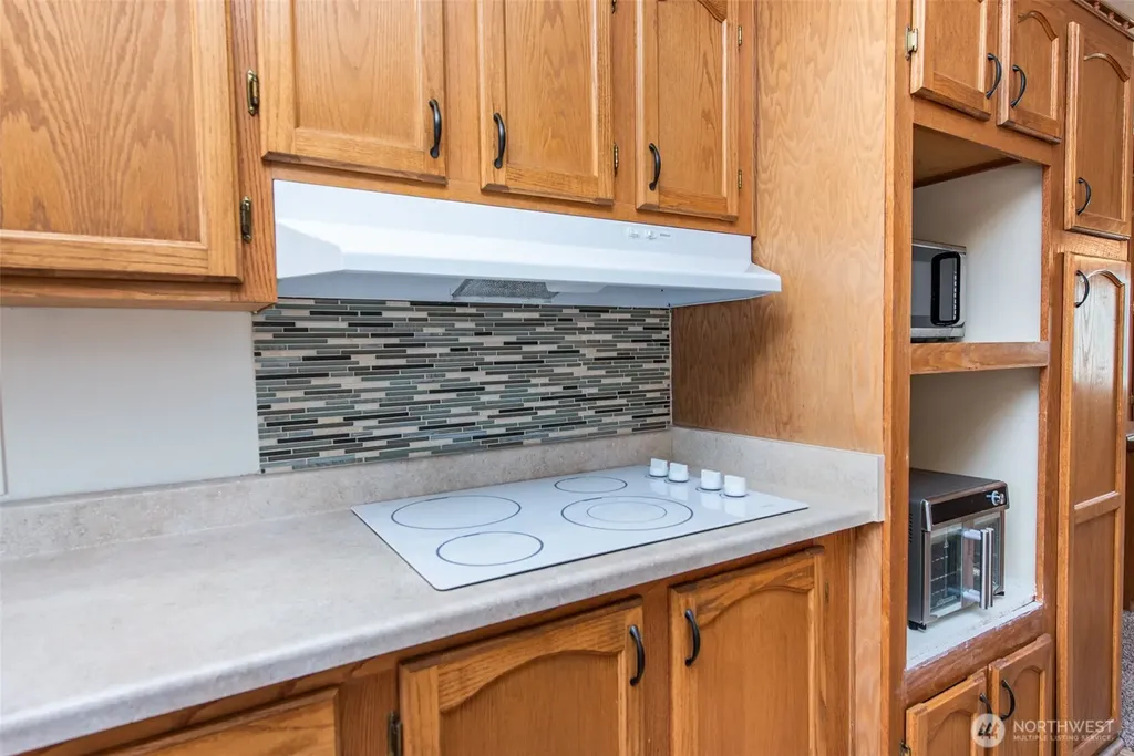 628 N 7th Avenue Sequim WA 98382